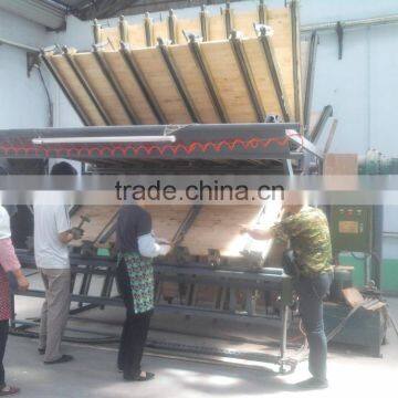Wood Clamp Carrier/Hydraulic Composer/Core-board Making Machine photo-2