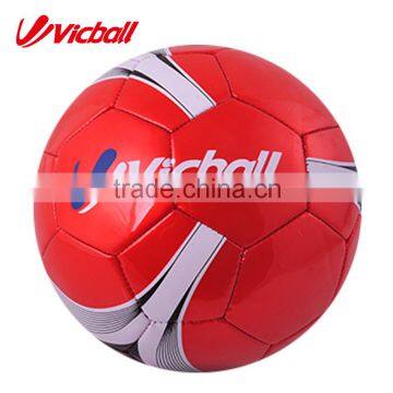 China BSCI factory machine sewing football ball