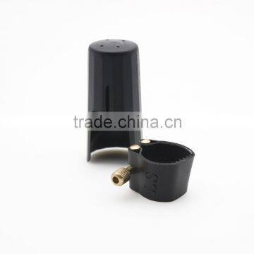 China Factory Supplier Wholesale Alto-Saxophone Mouthpiece + Clip Set photo-2