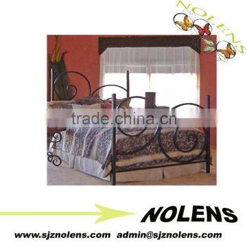 Alexander-wrought-iron-bed/wrought Iron Bad/Rustic Pine Bed/Iron Decor Bed