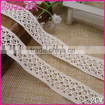 0.82" Garment accessy 2016 small new product hot sell sexy guipure lace trim wholesale for women accessories