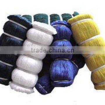 Polyester or nylon multifilament fishing net