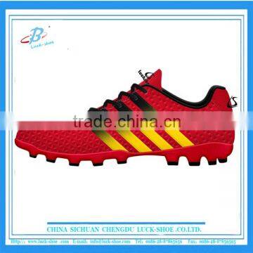 2016 popular men football shoes high quality