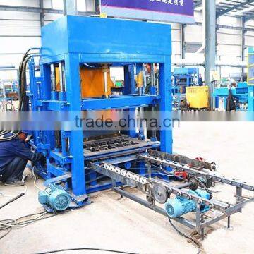 Low Cost QT4-30 Diese Engine Habiterra Concrete Hollow Block Machine for Sale, Interlocking Paver Block Machine Price in India Supplier's Choice photo-4