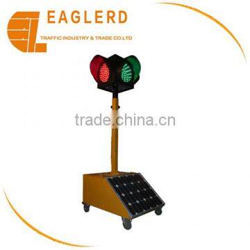 Solar mobile LED traffic light