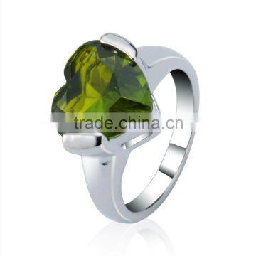 Fashion jewelry cooper plating 18k white gold big heart shape emerald ring for women girls men