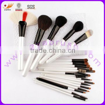 Synthetic hair and Nature Hair Wood Handle Professional Cosmetic Brush Set with White Pouch