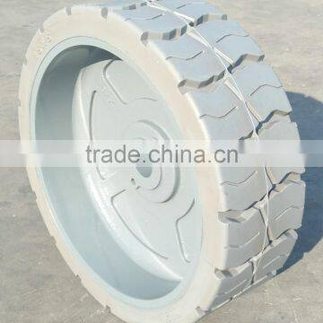 Explosion Proof Tyre Non-marking Tyre 15x5 for Genie GS2646 Electric Wide Scissor Lift Lift Height 26' photo-3