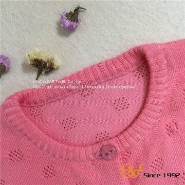 Кардиган для девочки с точковой вышивкой photo-3