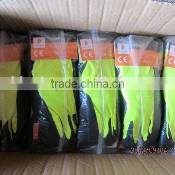 DDSAFETY Hot Sale 13 Gauge Fluorescent Nylon Liner With Black Latex Gloves photo-3