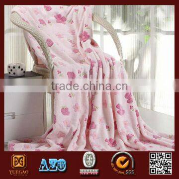 apple and flower printed coral fleece blanket