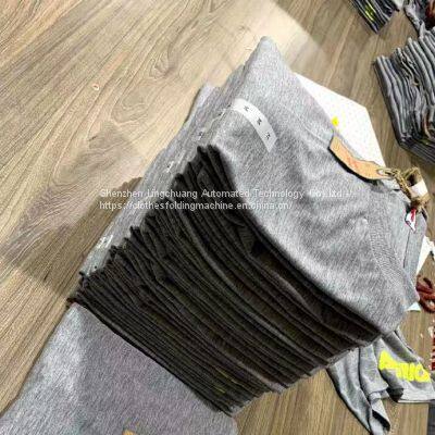 Auto Clothes Folding Machine With Stacking photo-3