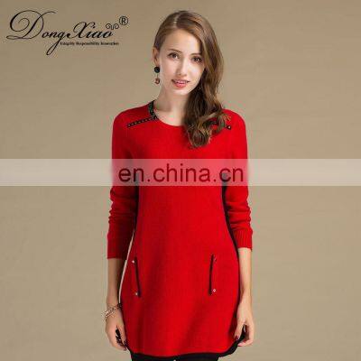 China Women's Red Long-Sleeved Slim Fit Sweater Knitted Casual Style Crew Neck Solid Pattern Winter Season photo-5