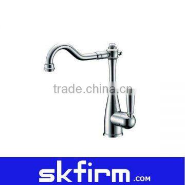 Classic Types Brass Kitchen Faucet Mixer-Chrome Finished