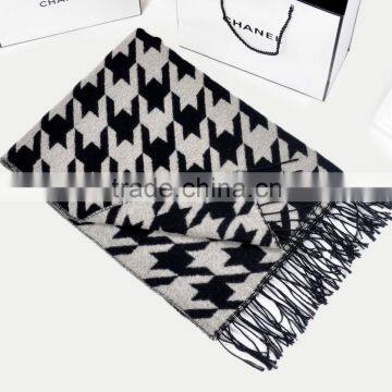 Wholesale Fashion Swallow Gird Pattern Women Warm Wool Winter Shawl photo-3