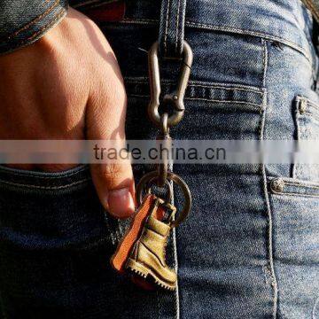 2015 Hot Sale Fashion Punk Style Keychain Shoe Shape Pendant Leather Keychain photo-2