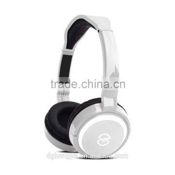 Unique Model Cheap Colorful Fashionable Wireless Headphone With fm Radio and tf Card for Music photo-2