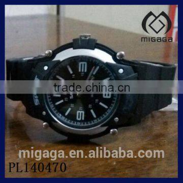 2014 rubber strap plastic watch for teenagers cheap sporty rubber watch