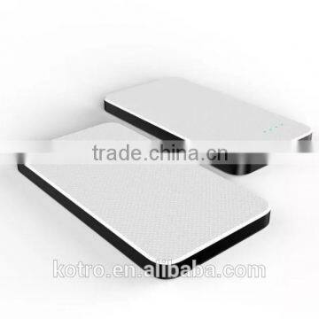 Newest 4000mAh Li-polymer battery charger classical Portable Power bank Pack