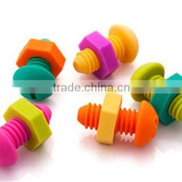 2016 innovative products fancy colorful screw shaped silicone wine bottle stopper