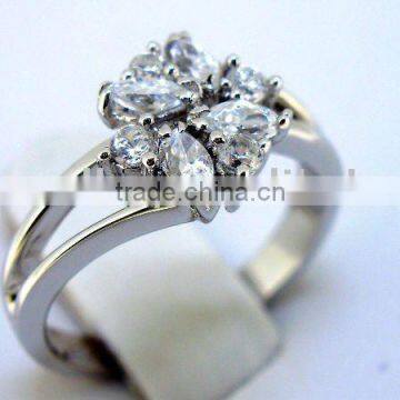 QCR113 latest silver ring jewelry design,925 sterling silver ring with CZ in rhodium plating