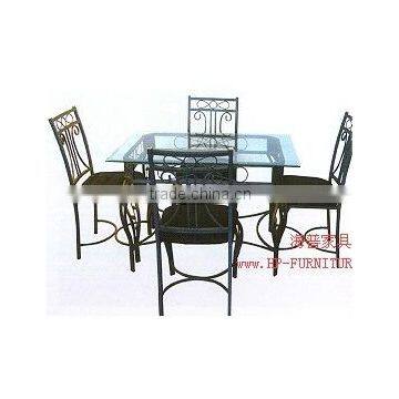 Dining Table and Chair Set