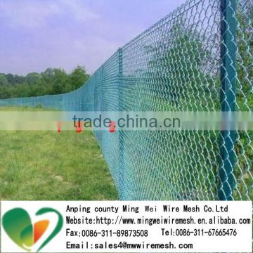 Hot dipped galvanized chain link fence for green field protection