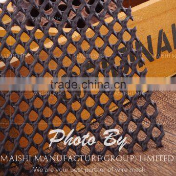 Quality Extruded Plastic HDPE Mesh for the Protection of Cables and Pipes photo-4