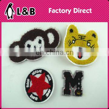 2016 Iron on Patches for Clothing, Custom Embroidery Patches for Shirts,iron on Football Patches photo-4