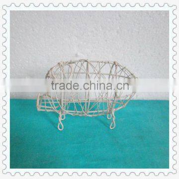 small decorative metal wire craft