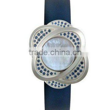 flower-like diamomd ladies watches