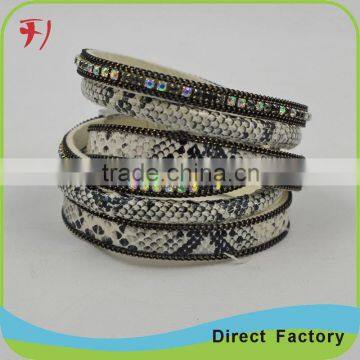 Punk Unisex Skull Wristband Metal Studded Leather Bracelet Bangle