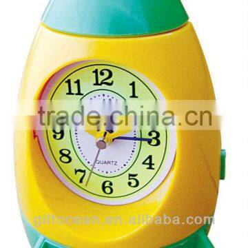 analog plastic rocket shape table alarm clock