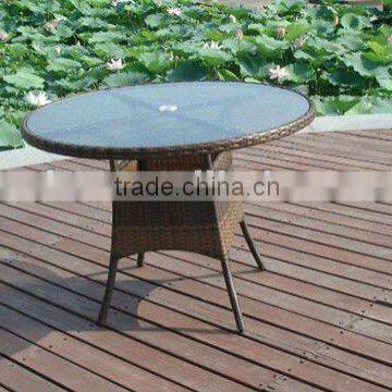 outdoor rattan plastic round table with tempered glass top