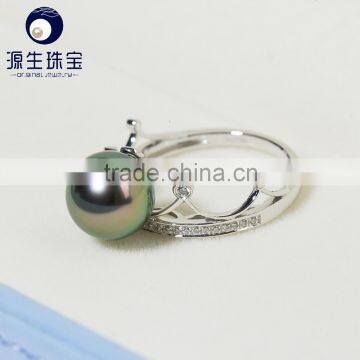 Ring With a Pearl of Crown Shape Cute Design Black Tahitian Pearl