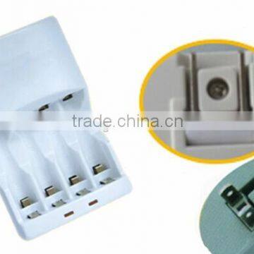 Good quality battery charger for Ni-mh/Ni-cd AAA /AA battery