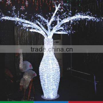 Hot Holiday Tree Vase Motif Light