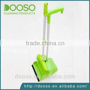 2016 Plastic broom with aluminium stick and dustpan set