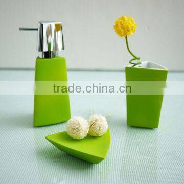 Ceramic Bathroom Set