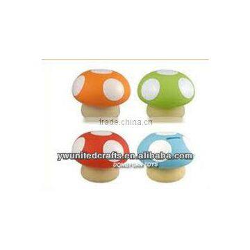 Fashon promotion mushroom vinyl coin serving bank