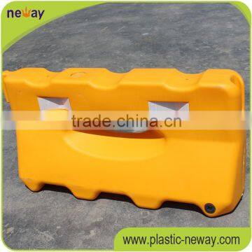 China Road Safety Barrier,plastic Road Barrier photo-2