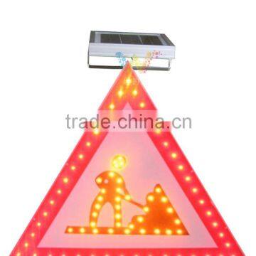 Triangle design aluminum road construction warning solar panel traffic safety sign