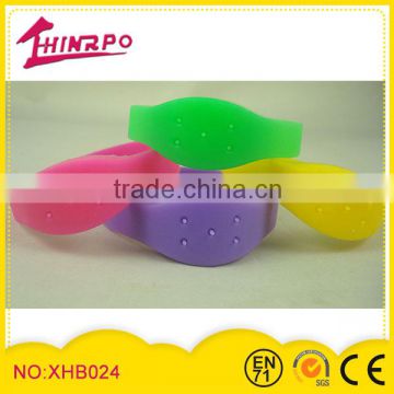 Popular silicone bugslock bracelets manufacturer with high quality