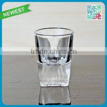 Newest whisky glass cup thick bottom square shot glass cup wholessale glasses