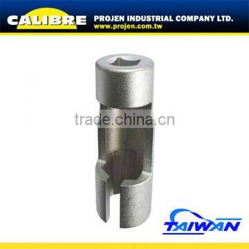 CALIBRE Auto Repair Tools 1/2" Dr. 22mm Female Lambda Socket