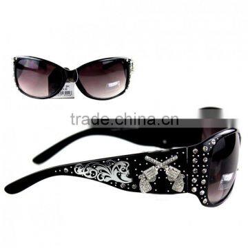 COWGIRL RHINESTONE DOUBLE PISTOL WESTERN SUNGLASSES