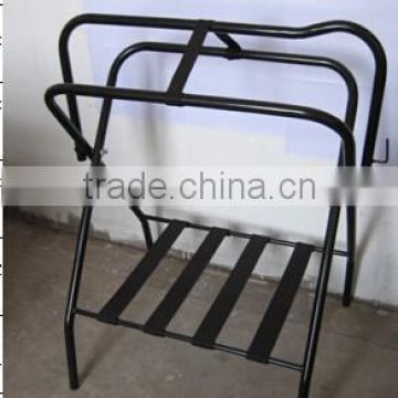 Folding horse saddle rack