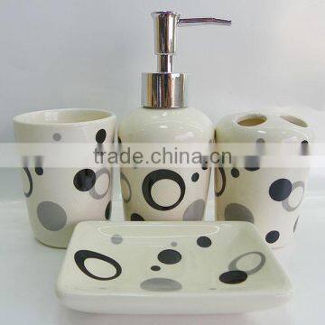 Wholesale Yellow Bathroom Accessories Set photo-3