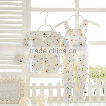 Wholesales spring autumn cotton printing baby clothes set wear