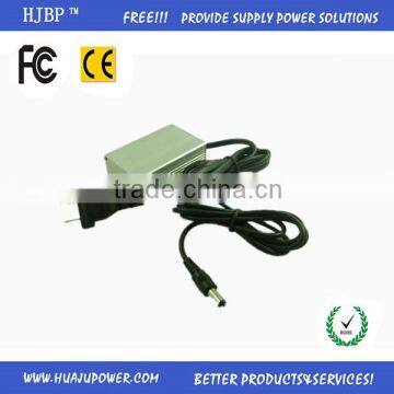 2014 CE/RoHS/FCC li-ion USB/ miniature 110-240v usb multi charger data cable